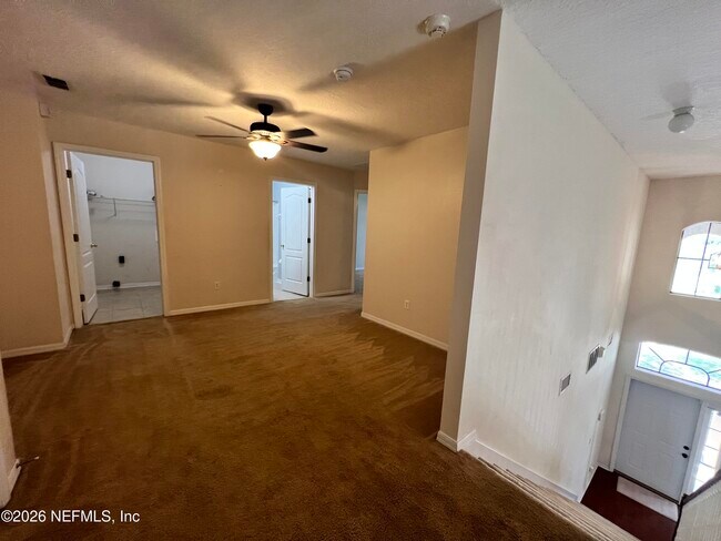 Building Photo - 13491 Teddington Ln