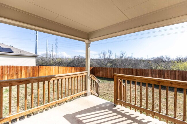 Building Photo - 2918 Lindenwood Run