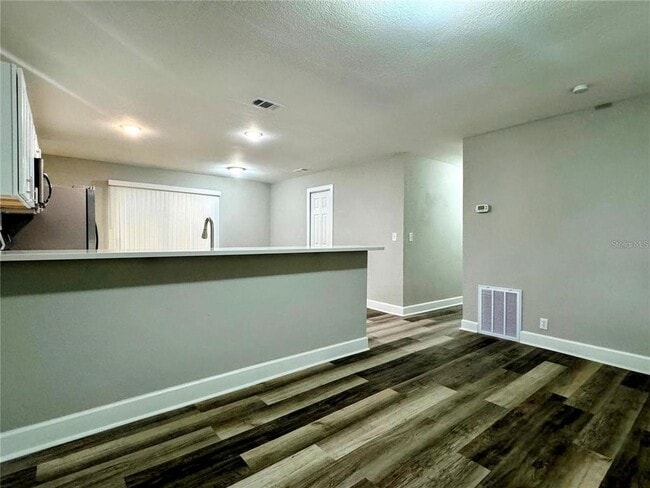 Building Photo - 810 NW 59th Ct