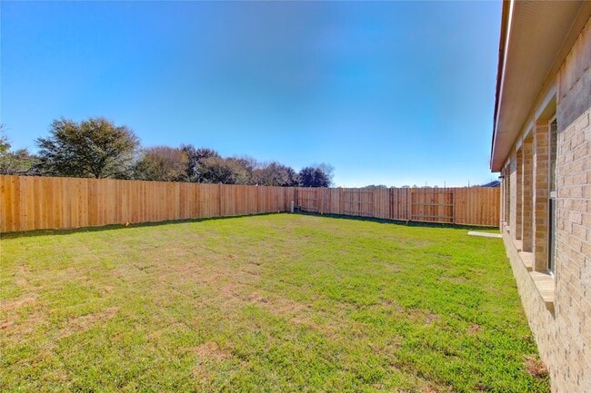 Building Photo - 5419 Tourmaline Wy