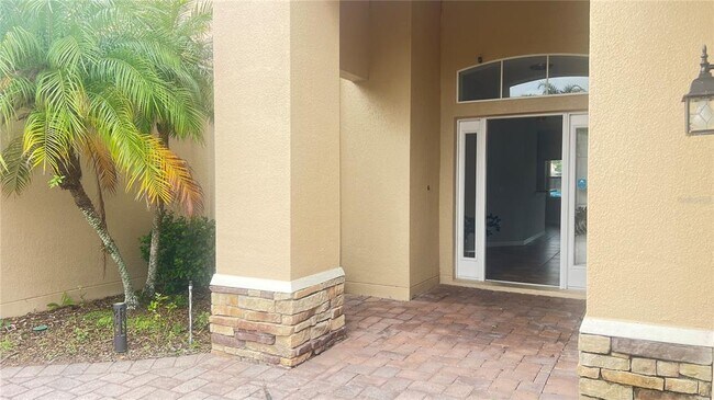 Building Photo - 3535 Somerset Cir