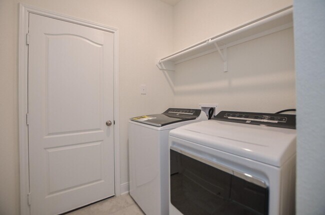 Building Photo - 20907 Filbert Ln