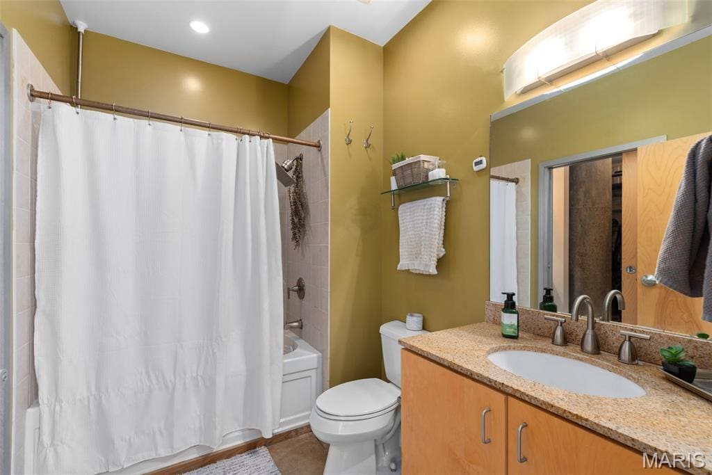 Building Photo - 2323 Locust St