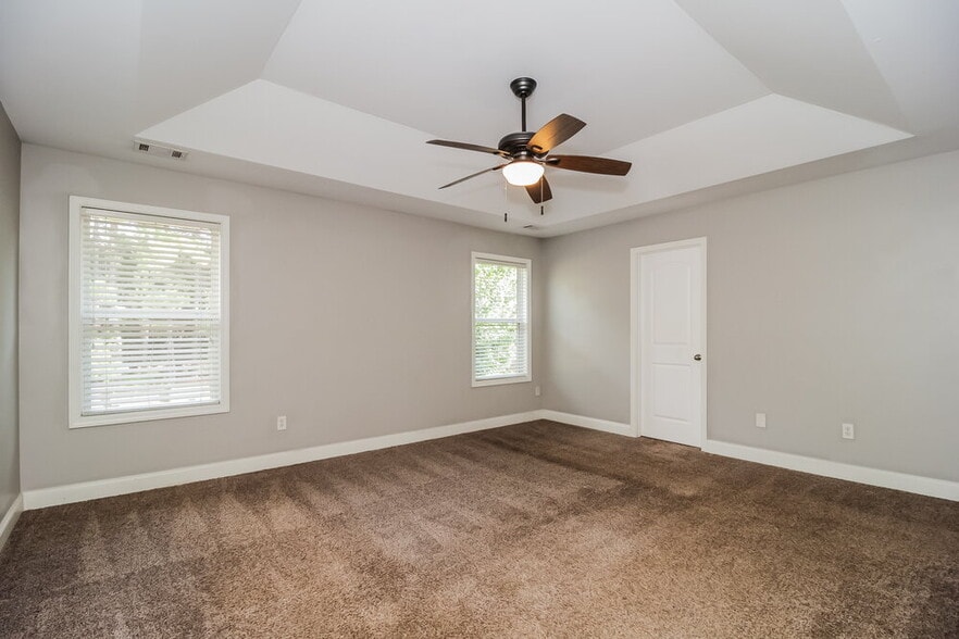 Building Photo - 314 Parkmont Way