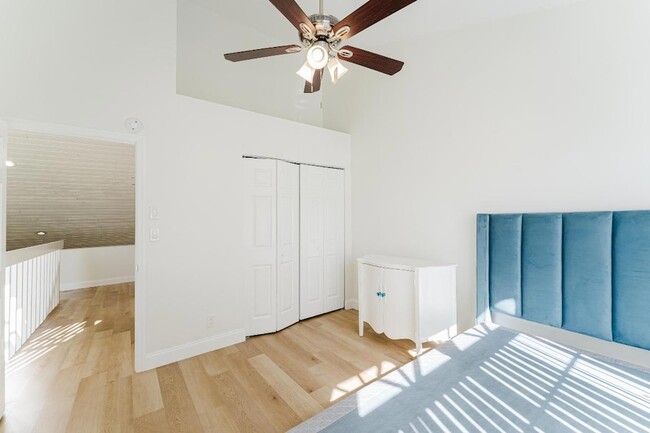 Building Photo - 665 Jeffery St