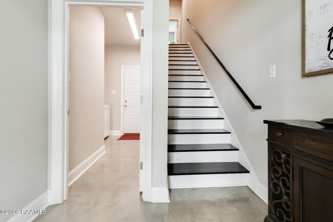 Building Photo - 114 Gadwall Dr