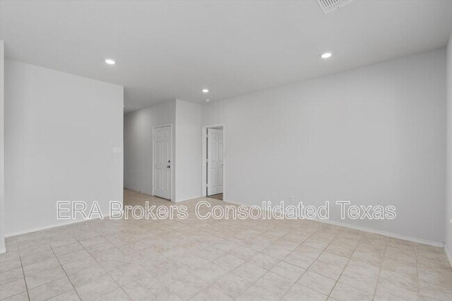 Building Photo - 108 Ragnar Dr