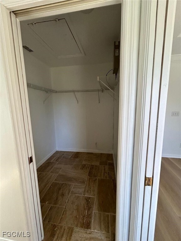 Building Photo - 3761 39th Ave NE