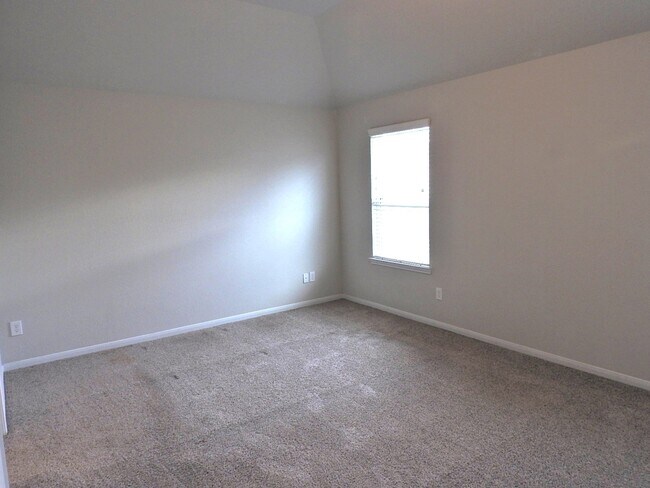 Building Photo - 20615 Iron Timber Ln