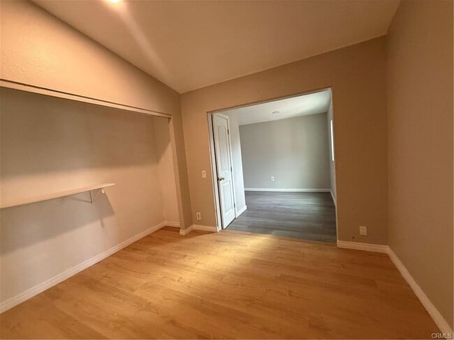 Building Photo - Nice 3 Bedroom home in a huge lot!