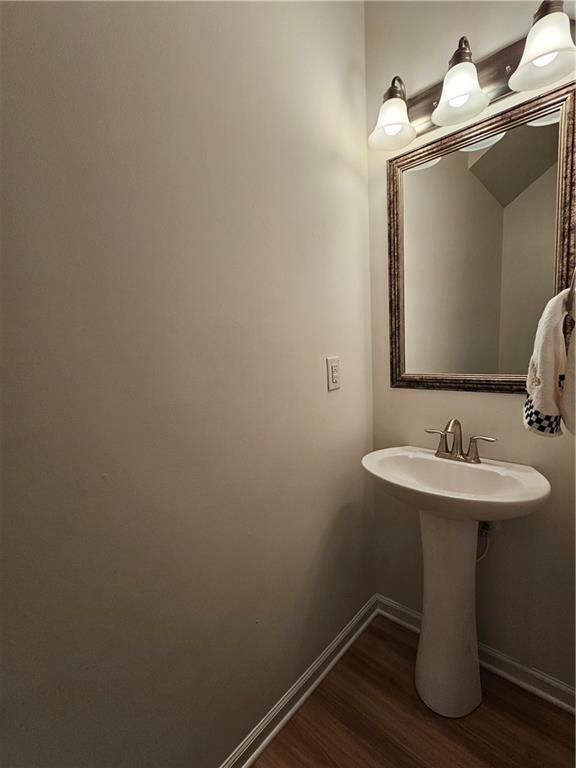 Building Photo - 650 Sunset Park Dr