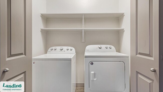 Building Photo - 650 S Main St