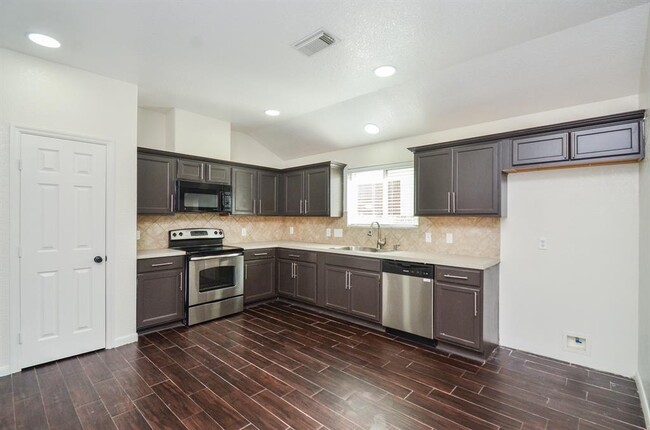 Building Photo - 4835 Richmond Knoll Ln