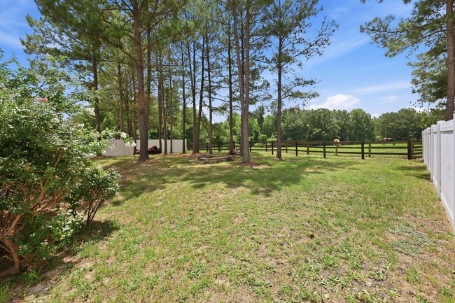 Building Photo - 448 Botanical Ct