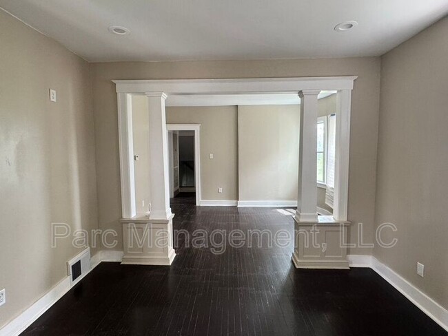 Building Photo - 4418 French Rd