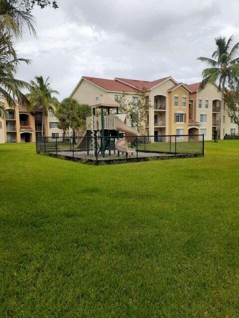 Building Photo - 4151 San Marino Blvd