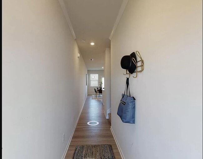 Building Photo - 373 Whitetail Cir