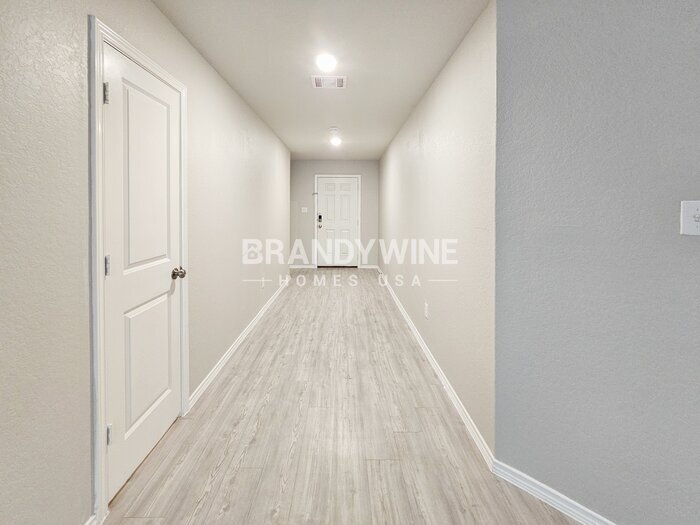 Building Photo - 7138 Winding Draw