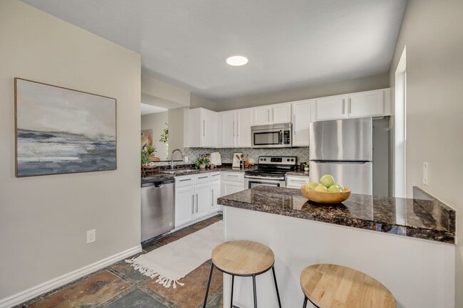 Building Photo - 2830 Keltic Ct