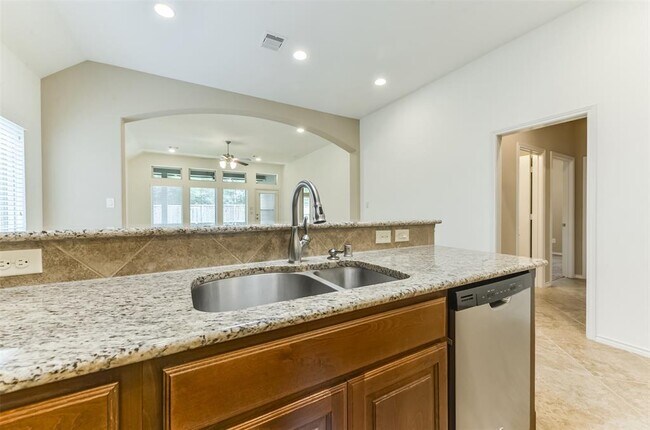 Building Photo - 248 Clementine Ct