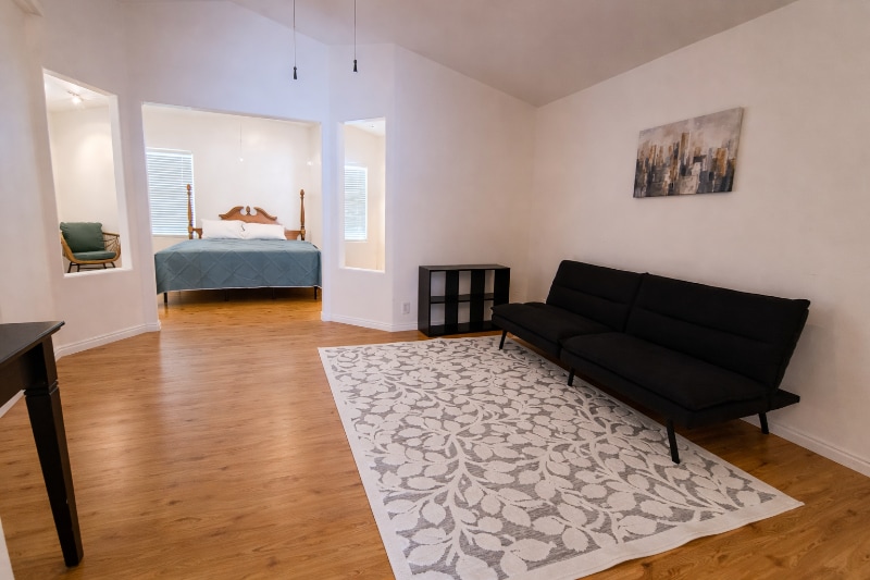 Building Photo - 991 N 2100 W