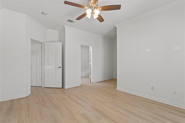 Building Photo - 4452 Jardin St