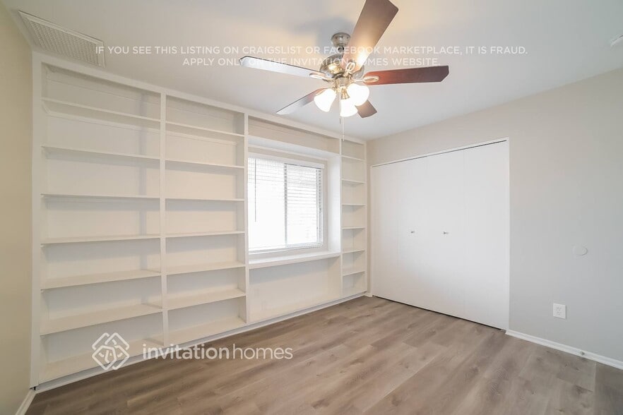 Building Photo - 14038 N 45th Ave