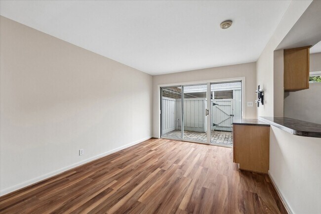 Building Photo - 2065 Winrock Blvd