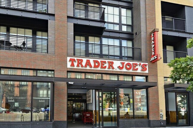 Building Photo - 1541 9th Street Northwest - 2