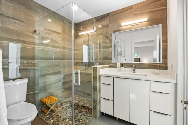 Building Photo - 13800 SW 78th Pl