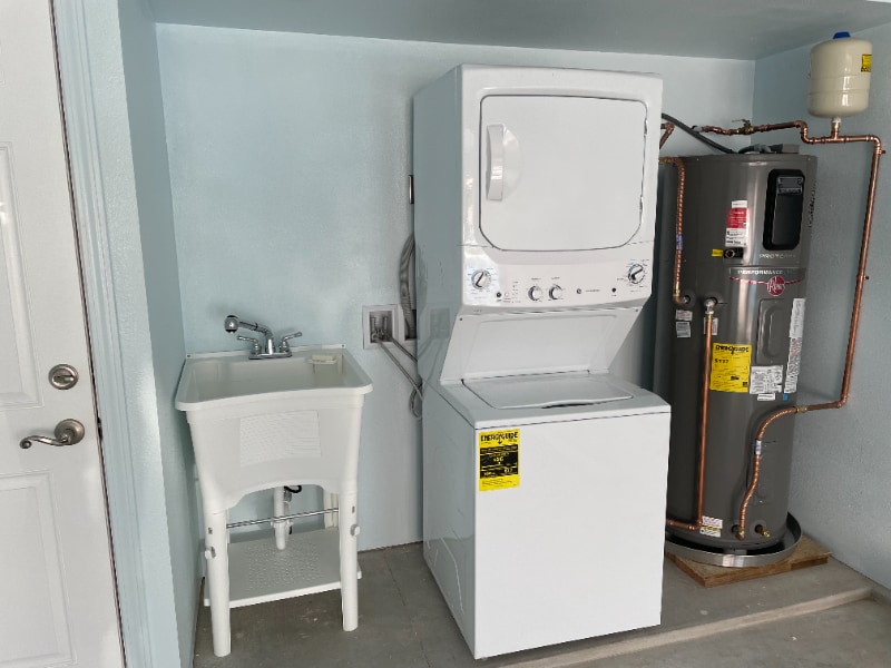 Building Photo - 363 Kanaloa Ave