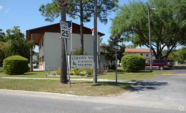 Building Photo - Colony West