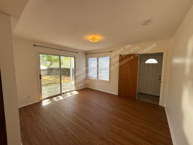 Building Photo - 1458 Humuula St