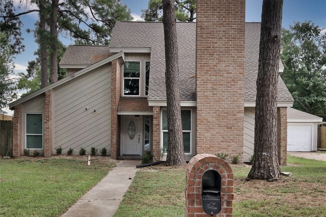 Building Photo - 5111 Pinewilde Dr