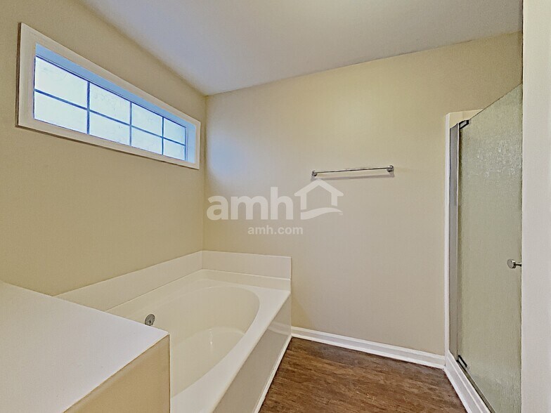 Building Photo - 4748 Crystal Brook Dr