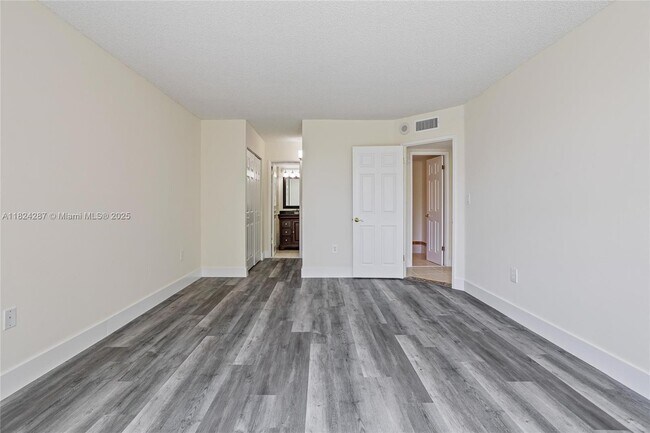 Building Photo - 2851 NE 183rd St