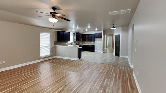 Building Photo - 11305 NW 94th St