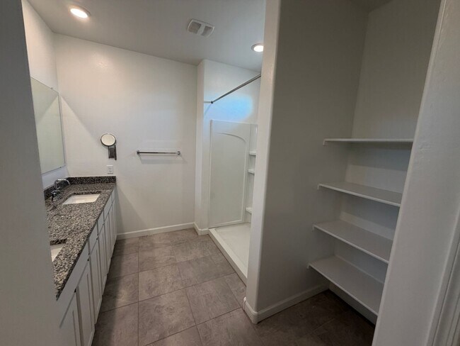 Building Photo - 22705 N Rummler Ln