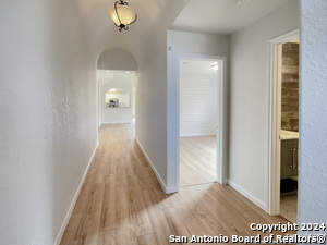 Building Photo - 9022 Mint Julep