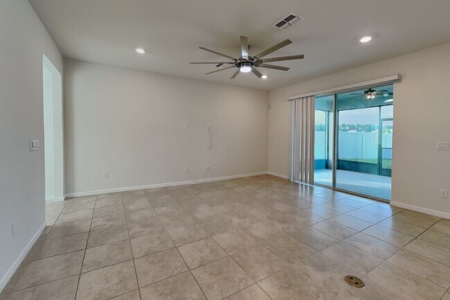 Building Photo - 20781 Monza Loop