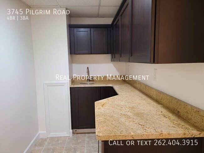 Building Photo - 3745 Pilgrim Rd