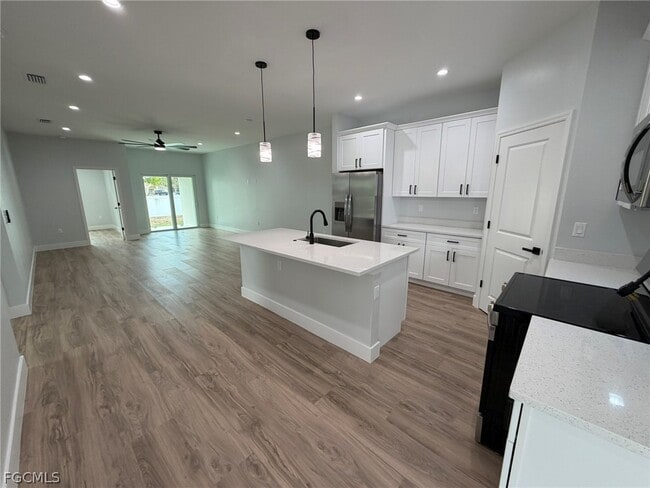 Building Photo - 1144-1146 SW 47th Terrace