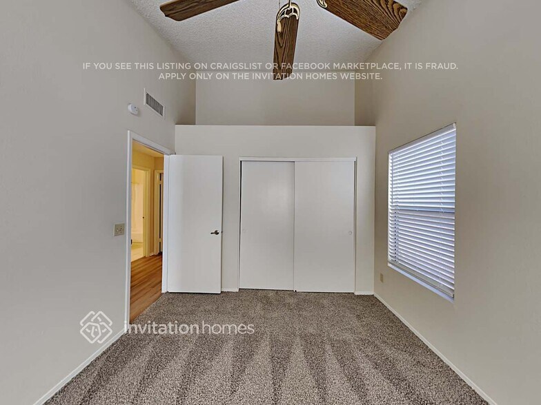 Building Photo - 4536 W Behrend Dr