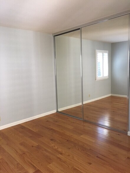 Building Photo - 22650 Silver Oak Ln