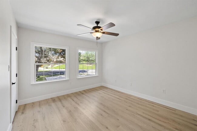 Building Photo - 1804 Northwood Rd