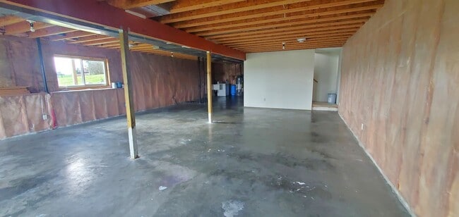 Building Photo - 1469 142nd St