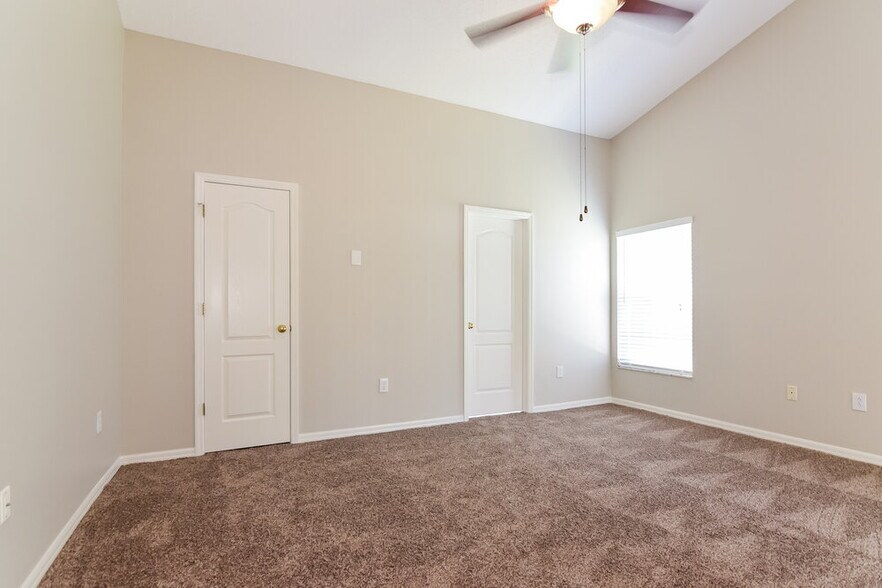 Building Photo - 312 Sonoma Dr