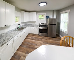 Building Photo - 311 Marcella Ave NW