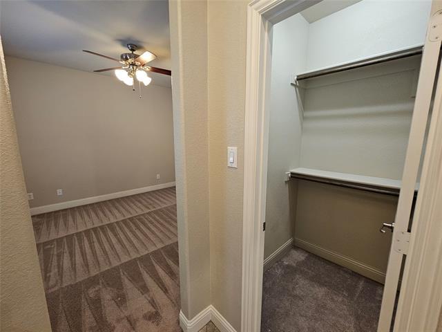 Building Photo - 988 Shadyside Ln
