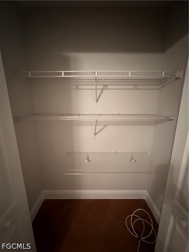 Building Photo - 1706 Kismet Pkwy E